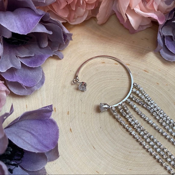 Glam Crystal Tassel Left Ear Cuff Clip Earring - Picture 9 of 16